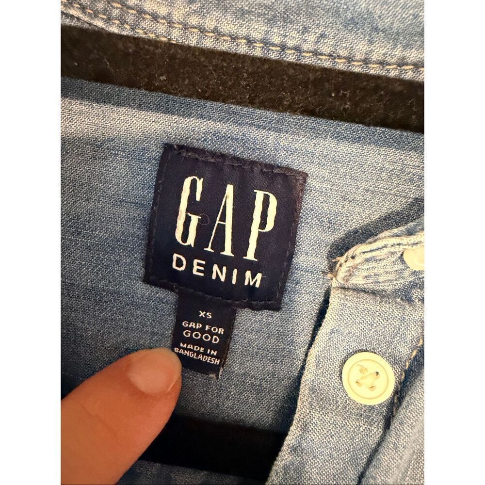GAP | DENIM Blue Button-up Long Sleeve • Ladies Size XS - Picture 5 of 6